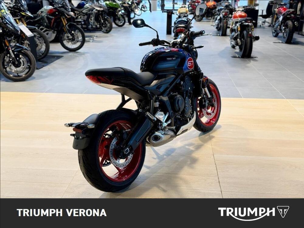 Triumph Trident 660 Triple Tribute Edition (2024) (8)