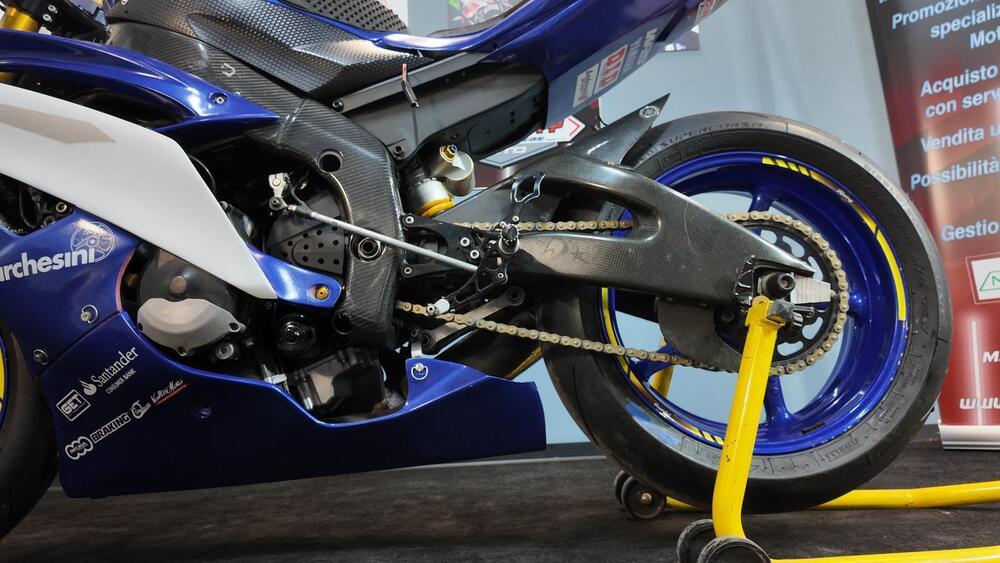 Yamaha YZF R6 (2006 - 07) (4)