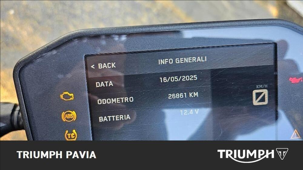 KTM 890 Duke R (2021) (27)