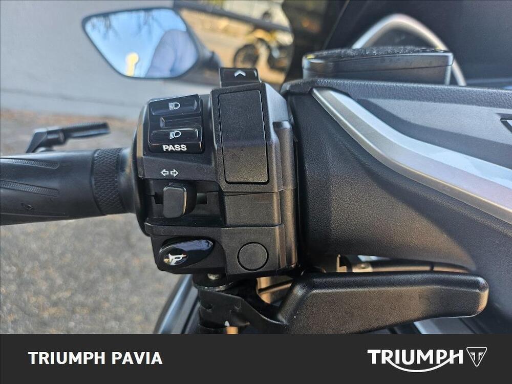 Yamaha T-Max 530 SX (2017 - 19) (26)