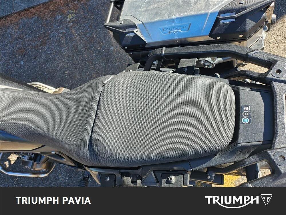 Honda Africa Twin CRF 1100L DCT (2022 - 23) (17)