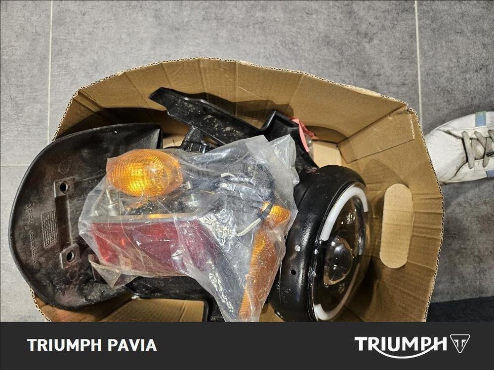 Ducati Monster 695 (2006 - 08) (12)