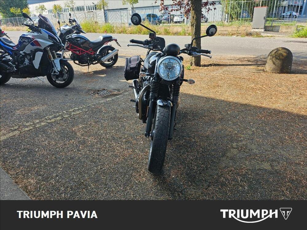 Triumph Street Twin 900 (2016) (7)