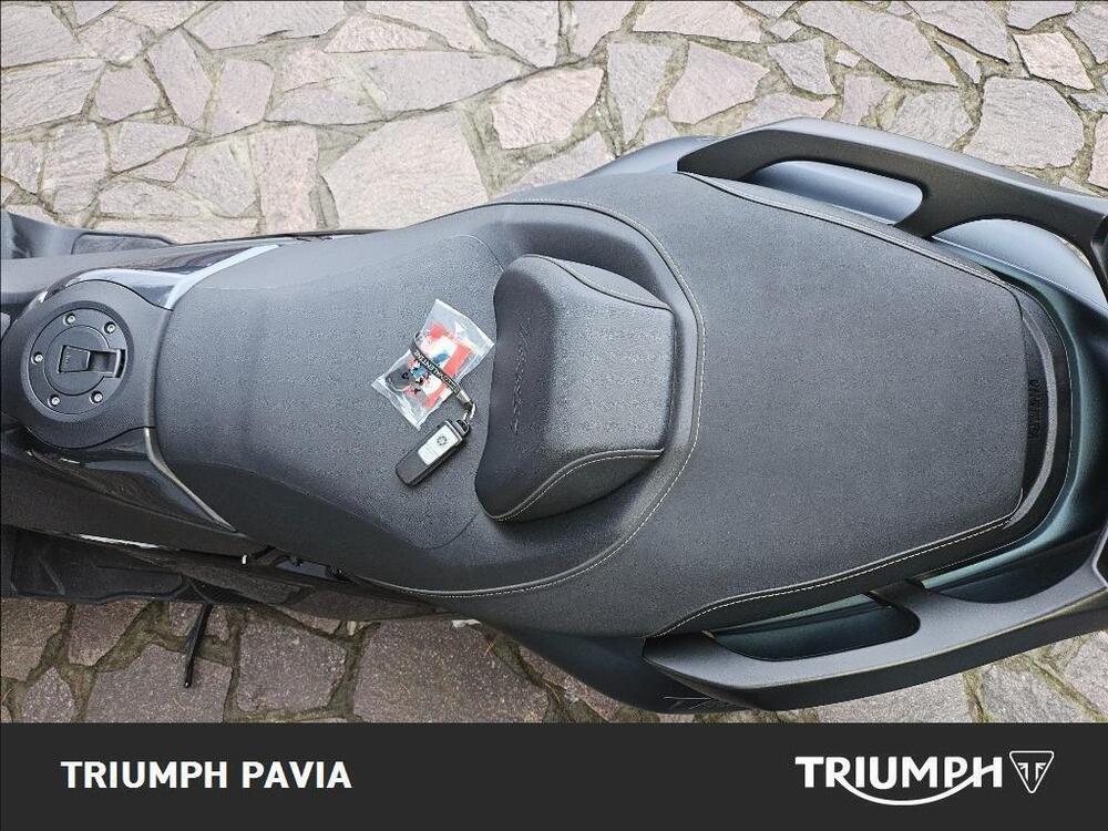 Yamaha T-Max 560 Tech Max (2022 - 24) (22)