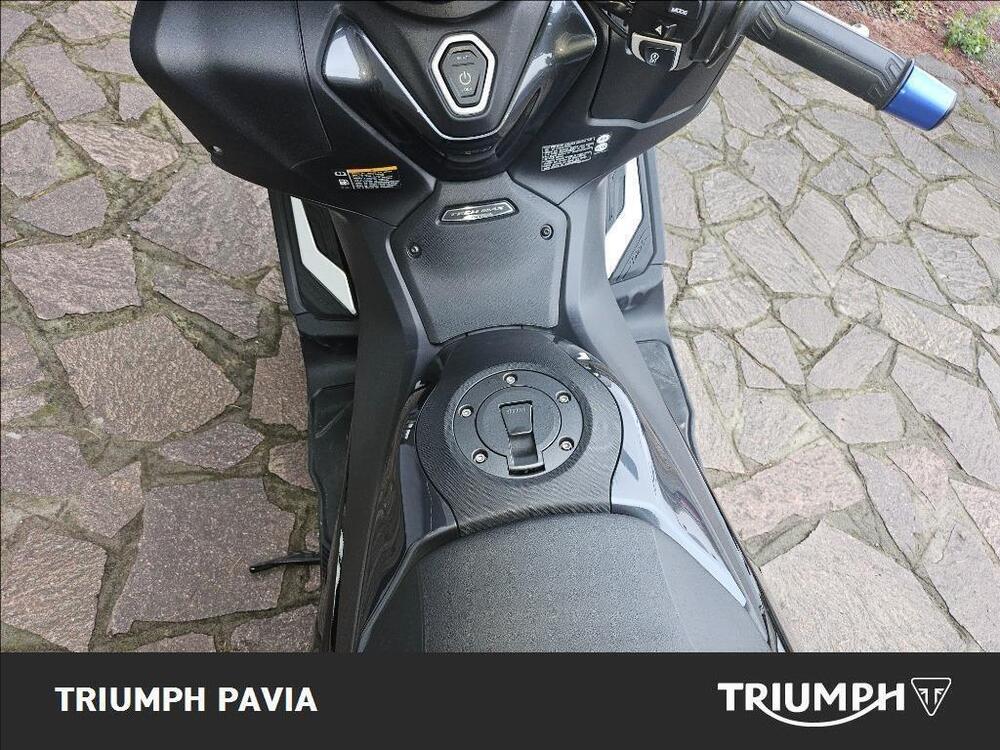 Yamaha T-Max 560 Tech Max (2022 - 24) (23)