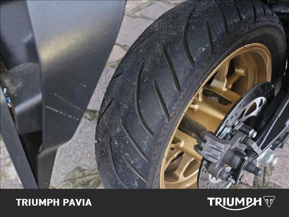 Yamaha T-Max 560 Tech Max (2022 - 24) (9)