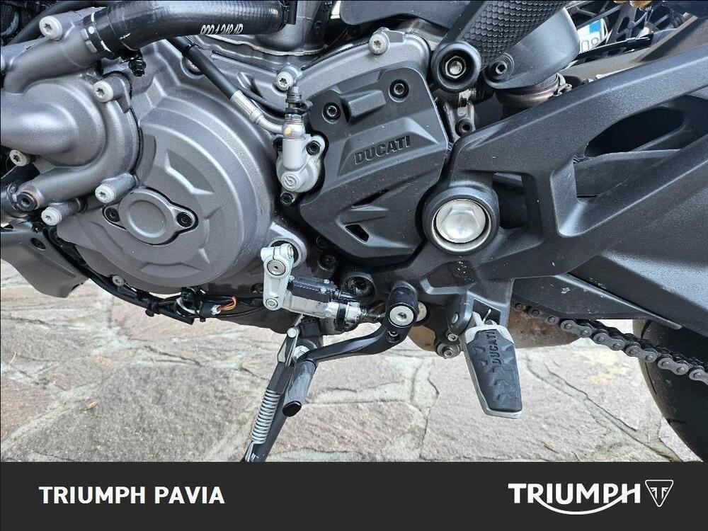 Ducati Monster 937 + (2021 - 25) (21)