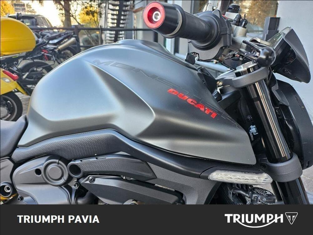 Ducati Monster 937 + (2021 - 25) (17)