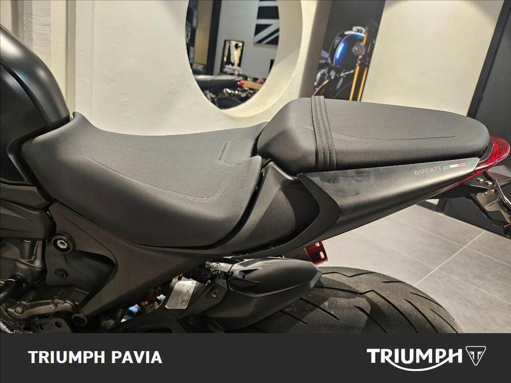 Ducati Monster 937 (2021 - 25) (12)