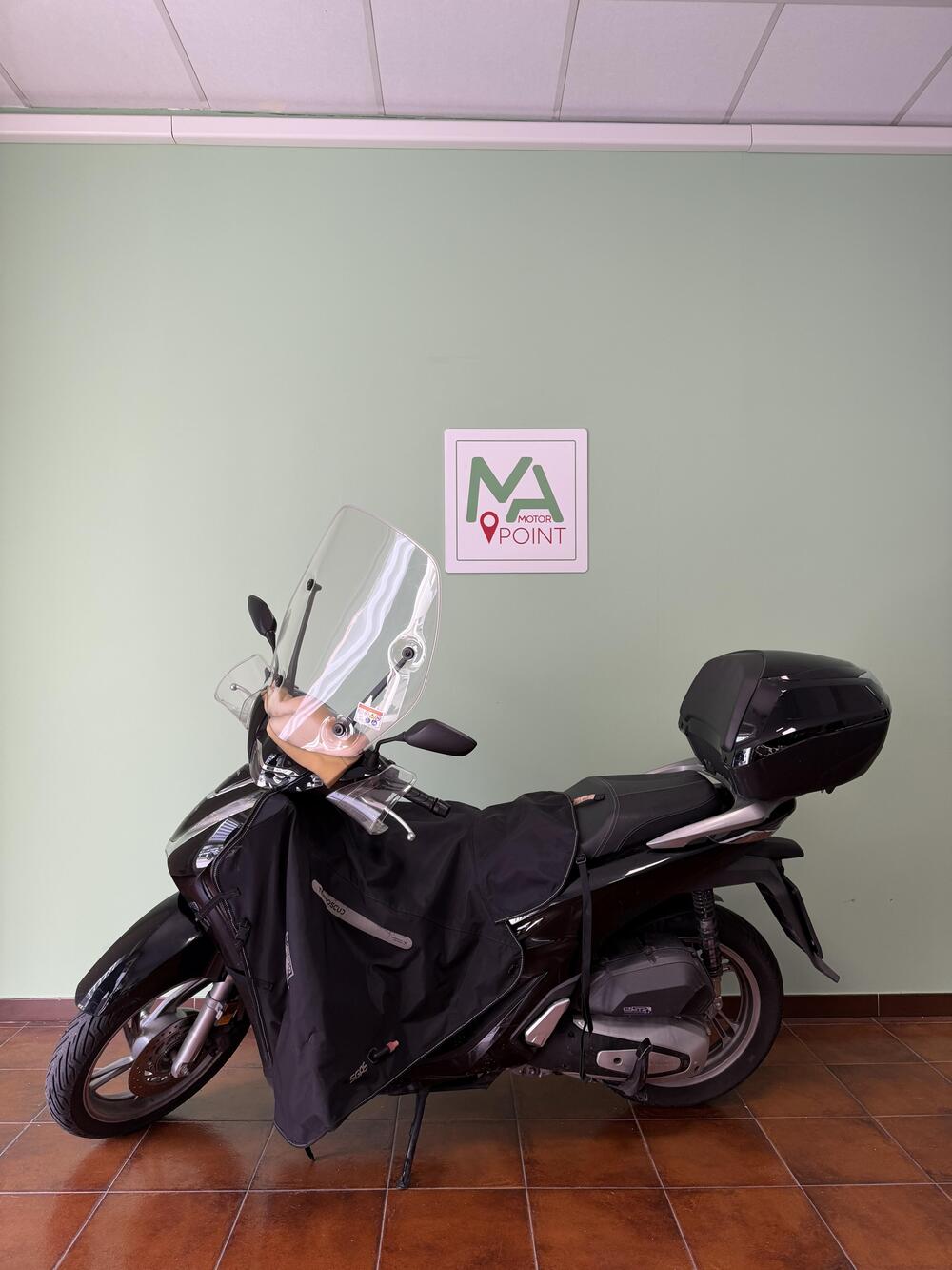 Honda SH 150i (2020 - 23) (2)