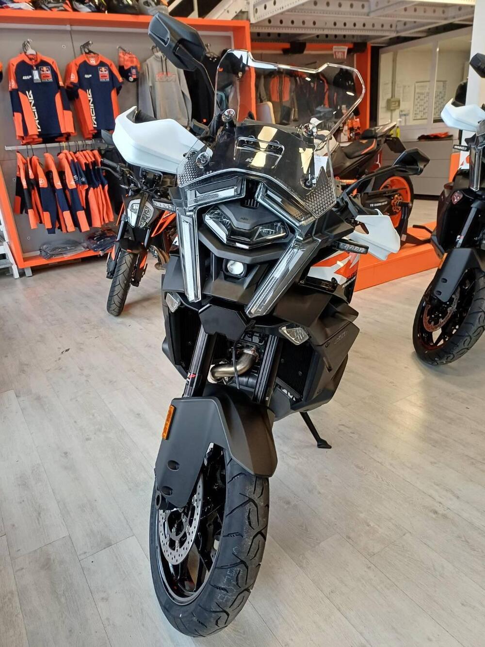KTM 1390 Super Adventure S EVO (2026) (3)
