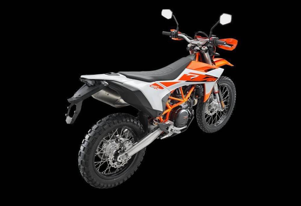 KTM 690 Enduro R (2026) (4)