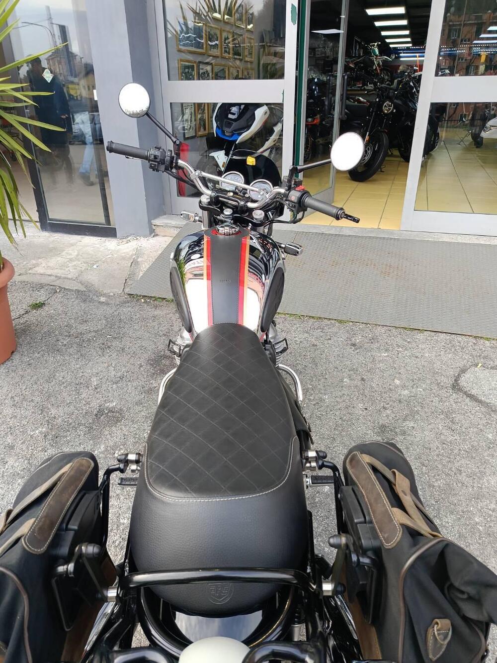 Royal Enfield Interceptor 650 (2021 - 26)