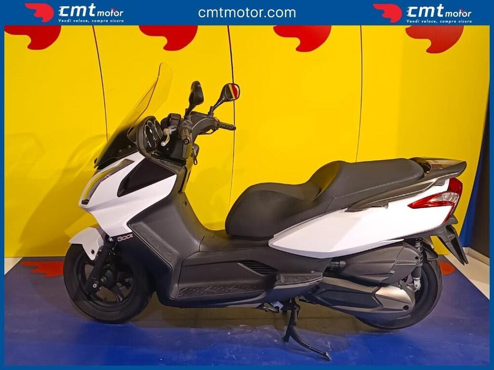 Kymco Downtown 300i (2009 - 17) (3)