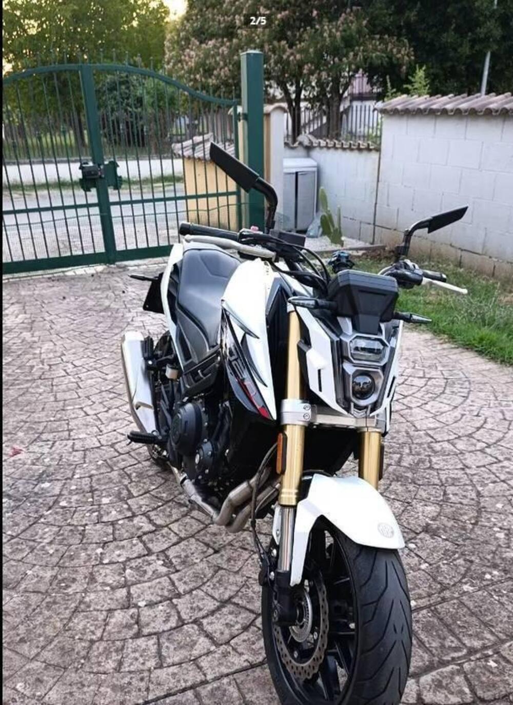 MBP M502N (2022 - 24) (2)