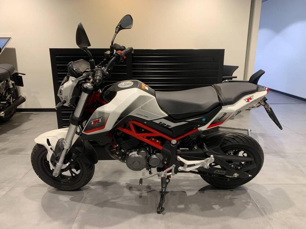 Benelli Tornado Naked T 125 (2022 - 25) (5)