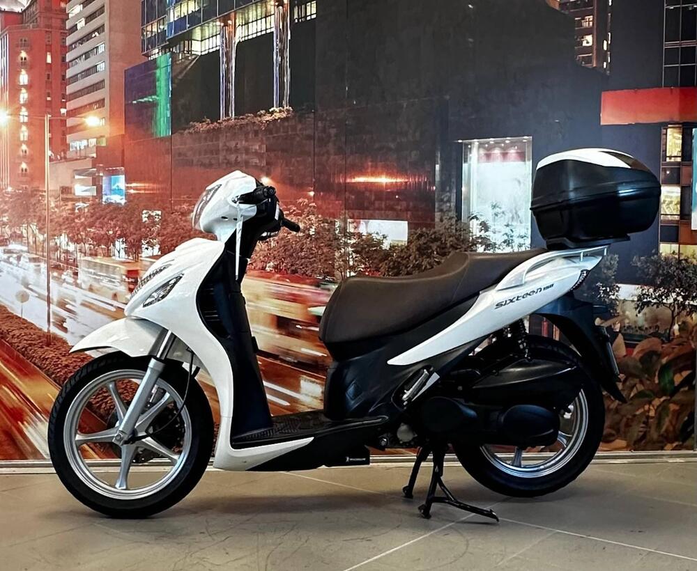 Suzuki SIXteen 150 (2007 - 14)