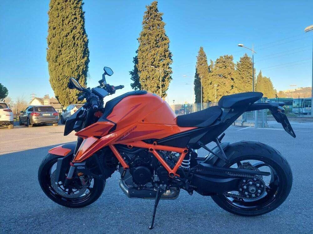 KTM 1390 Super Duke R (2024 - 26) (3)