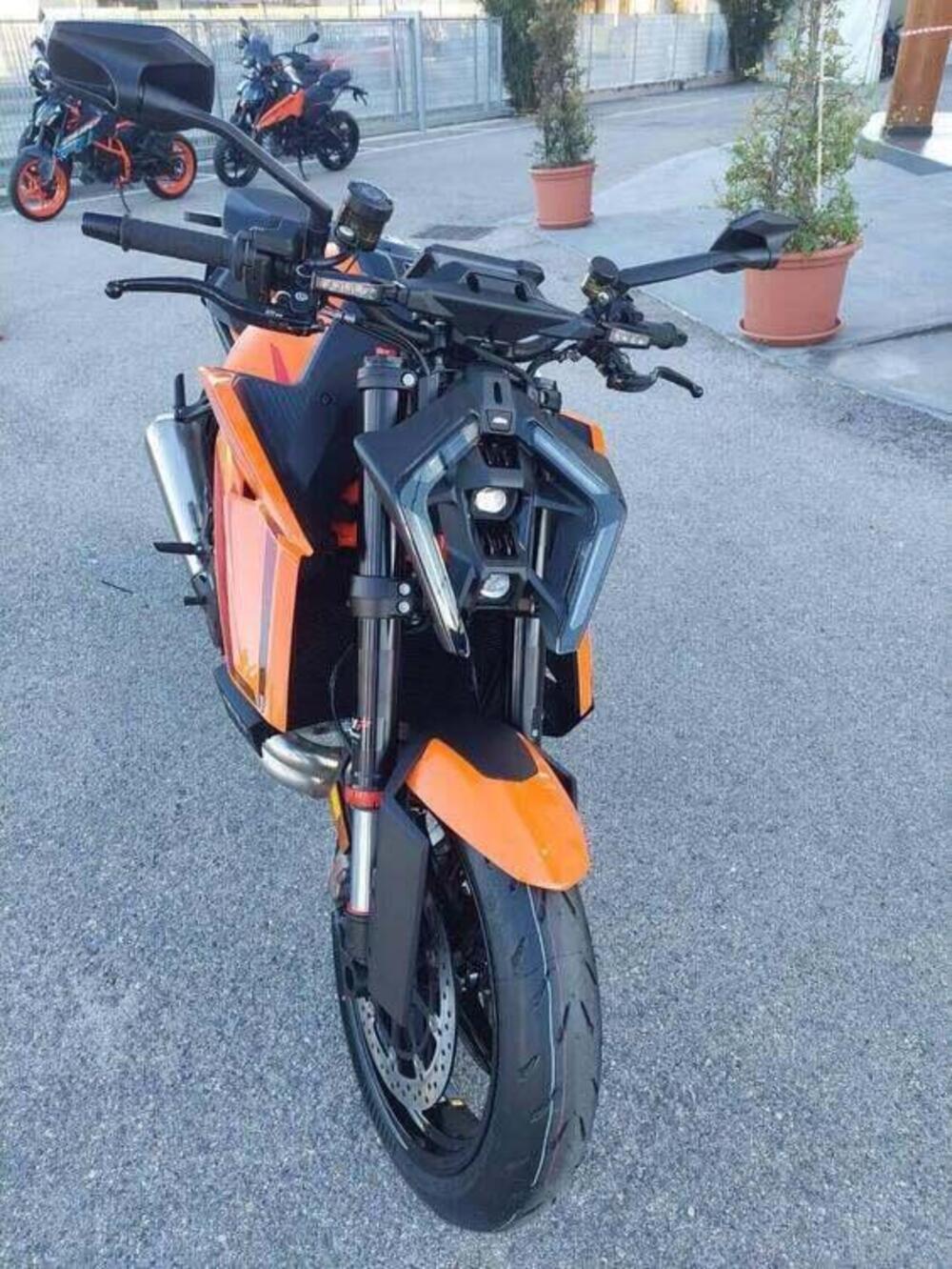 KTM 1390 Super Duke R (2024 - 26) (4)