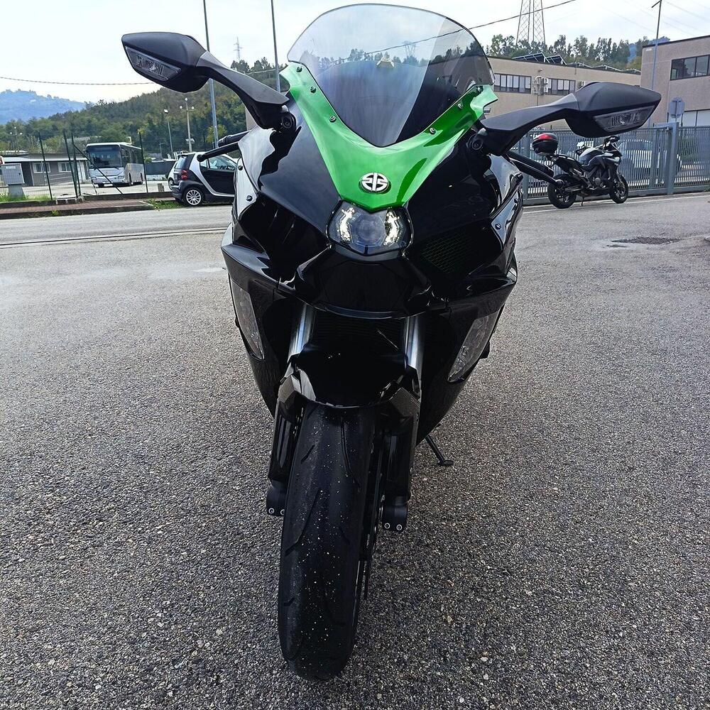 Kawasaki Ninja H2 SX SE Performance (2022) (5)