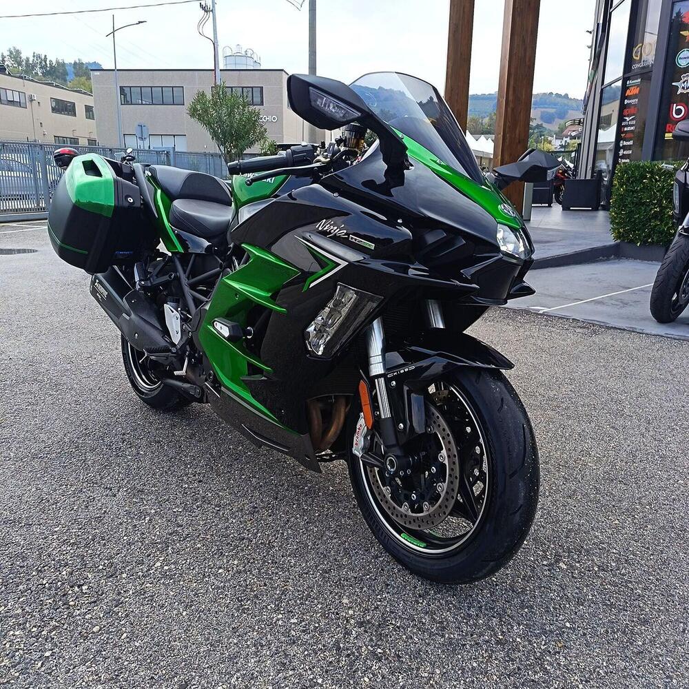 Kawasaki Ninja H2 SX SE Performance (2022) (7)