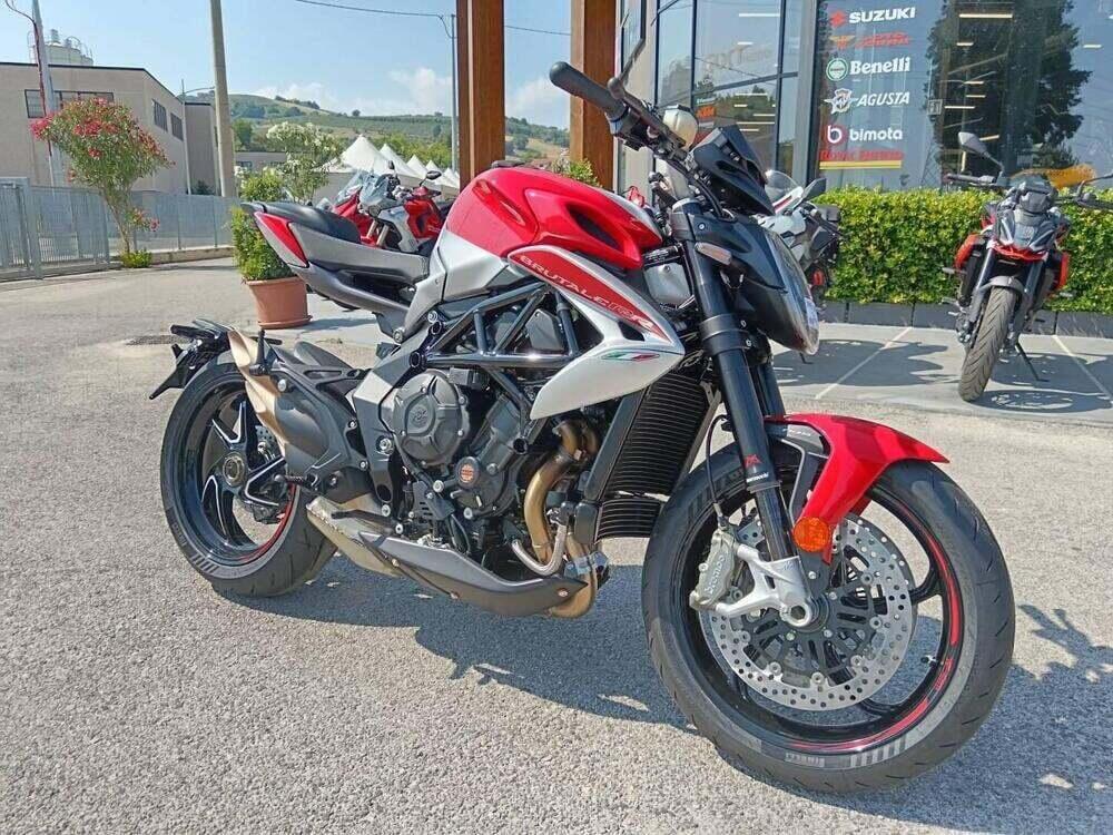 MV Agusta Brutale 800 RR Ottantesimo (2025 - 26) (2)