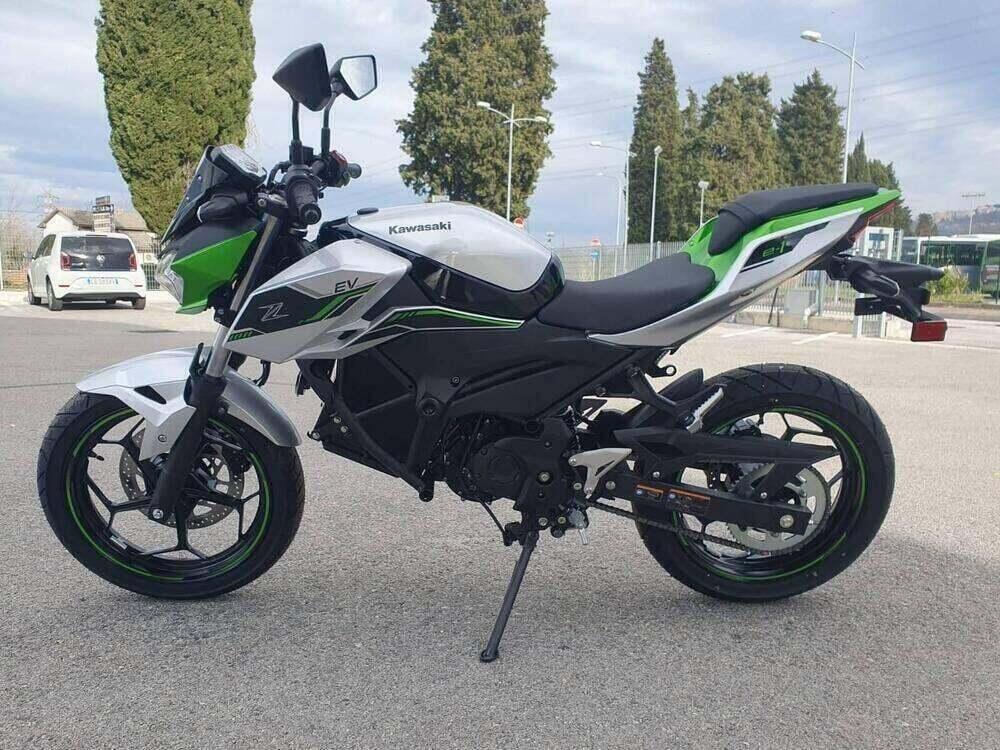 Kawasaki Z e-1 (2024 - 26) (2)