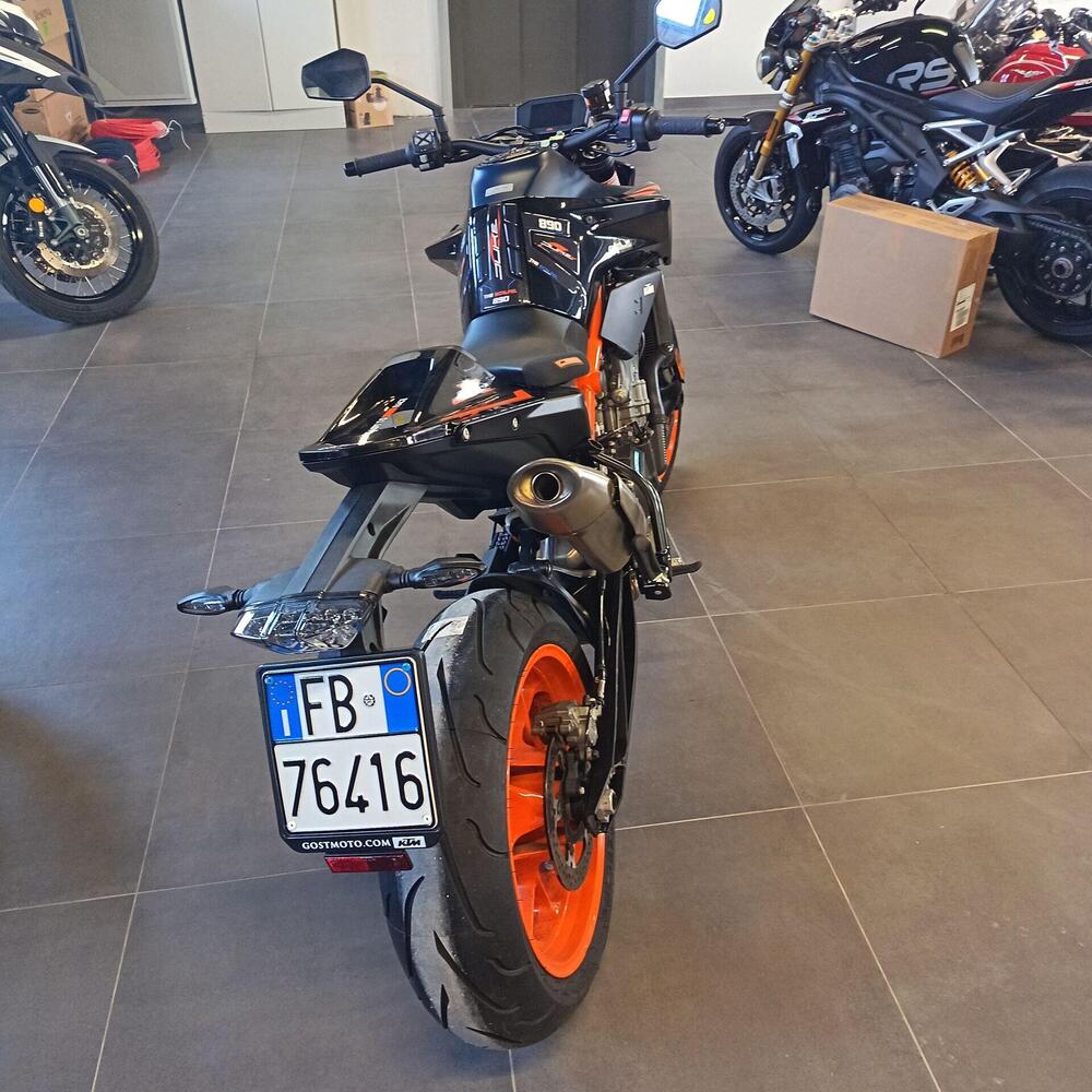 KTM 890 Duke R (2022 - 23) (5)