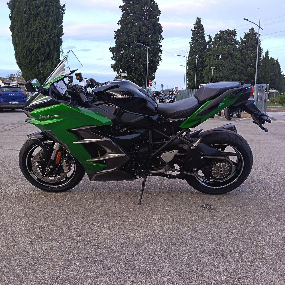 Kawasaki Ninja H2 SX SE (2023 - 26) (6)