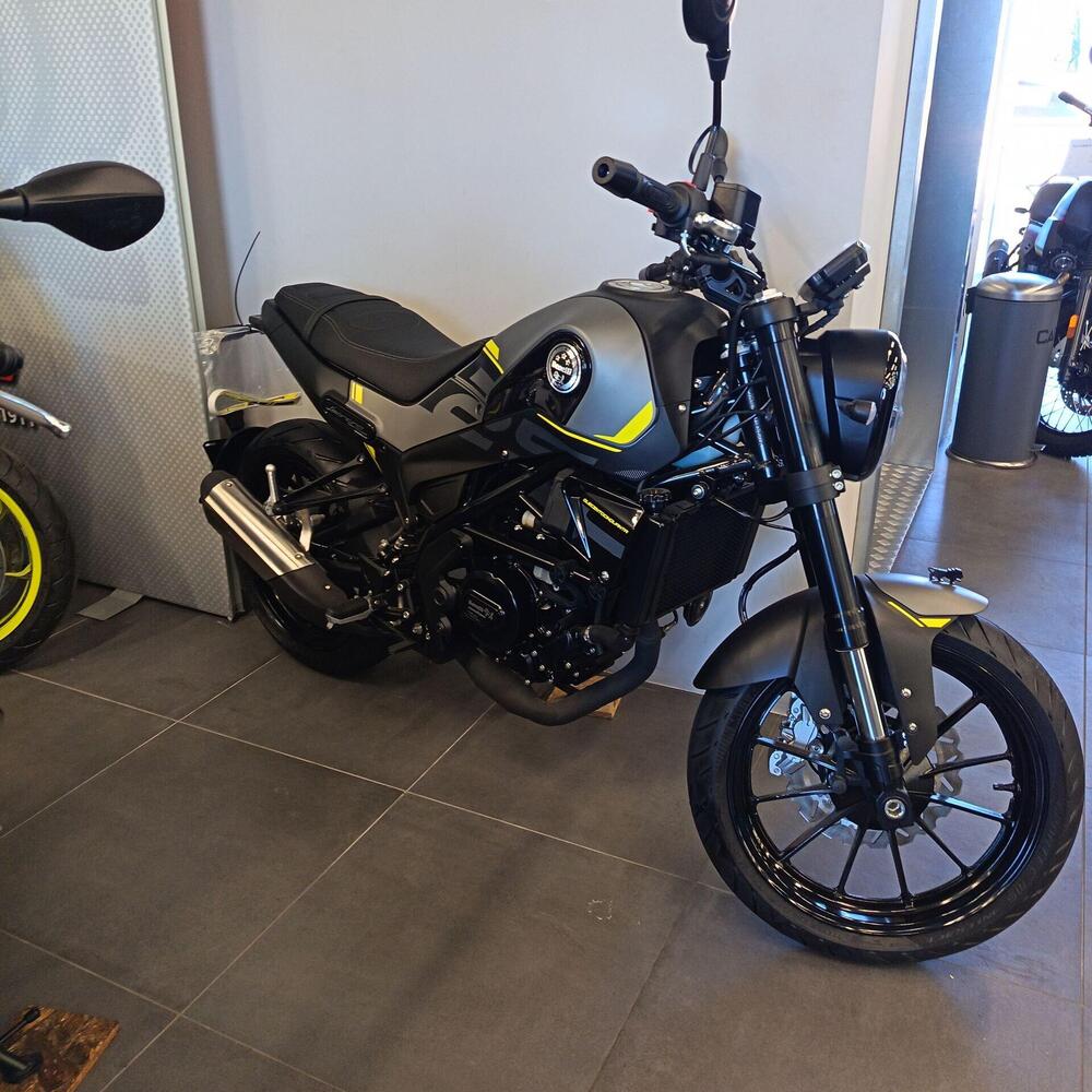 Benelli Leoncino 250 (2021 - 25) (2)