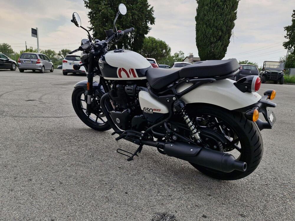 Royal Enfield Shotgun 650 (2024 - 26) (6)