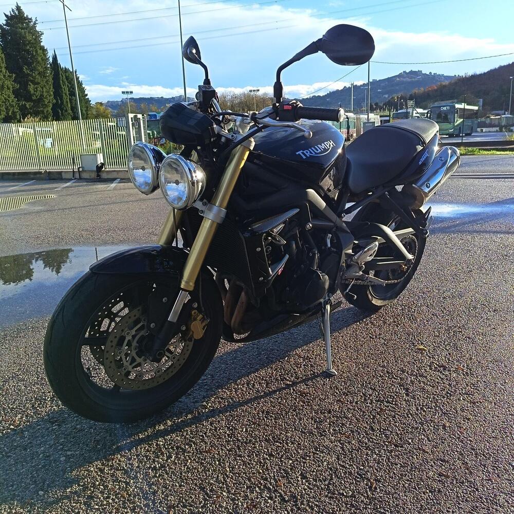 Triumph Street Triple (2007 - 12) (4)