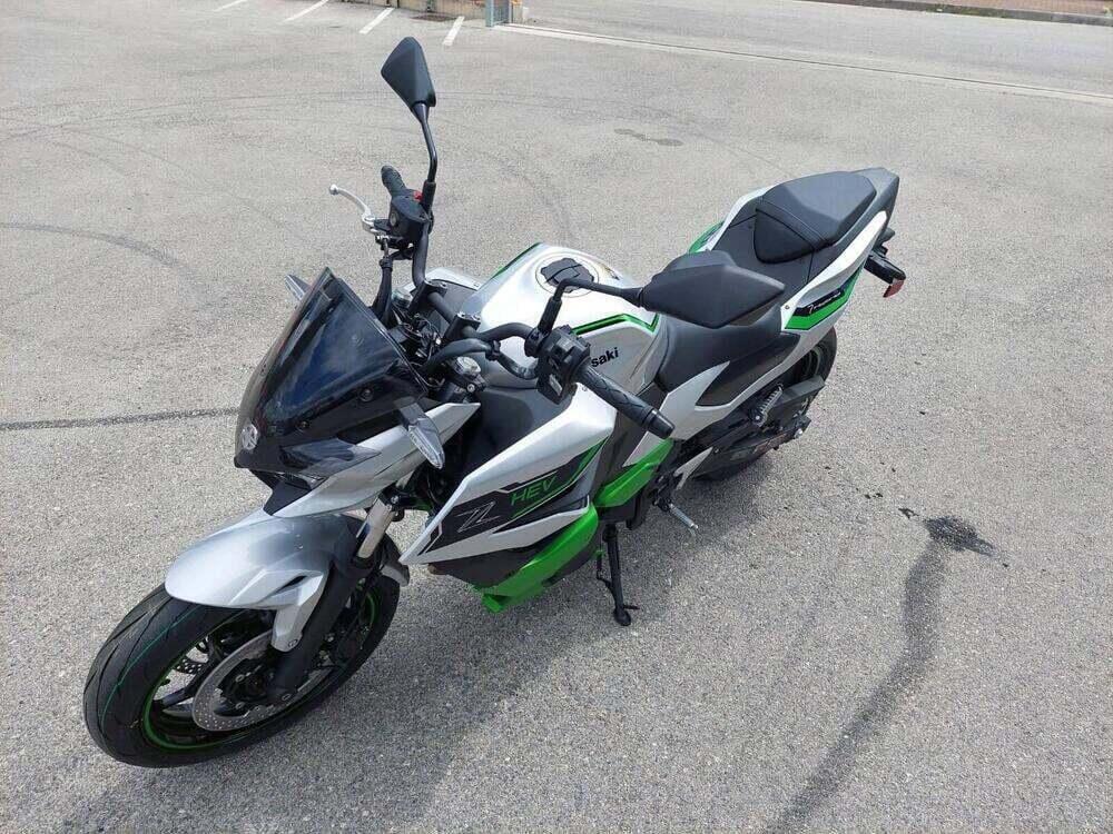 Kawasaki Z7 Hybrid (2024 - 25) (5)