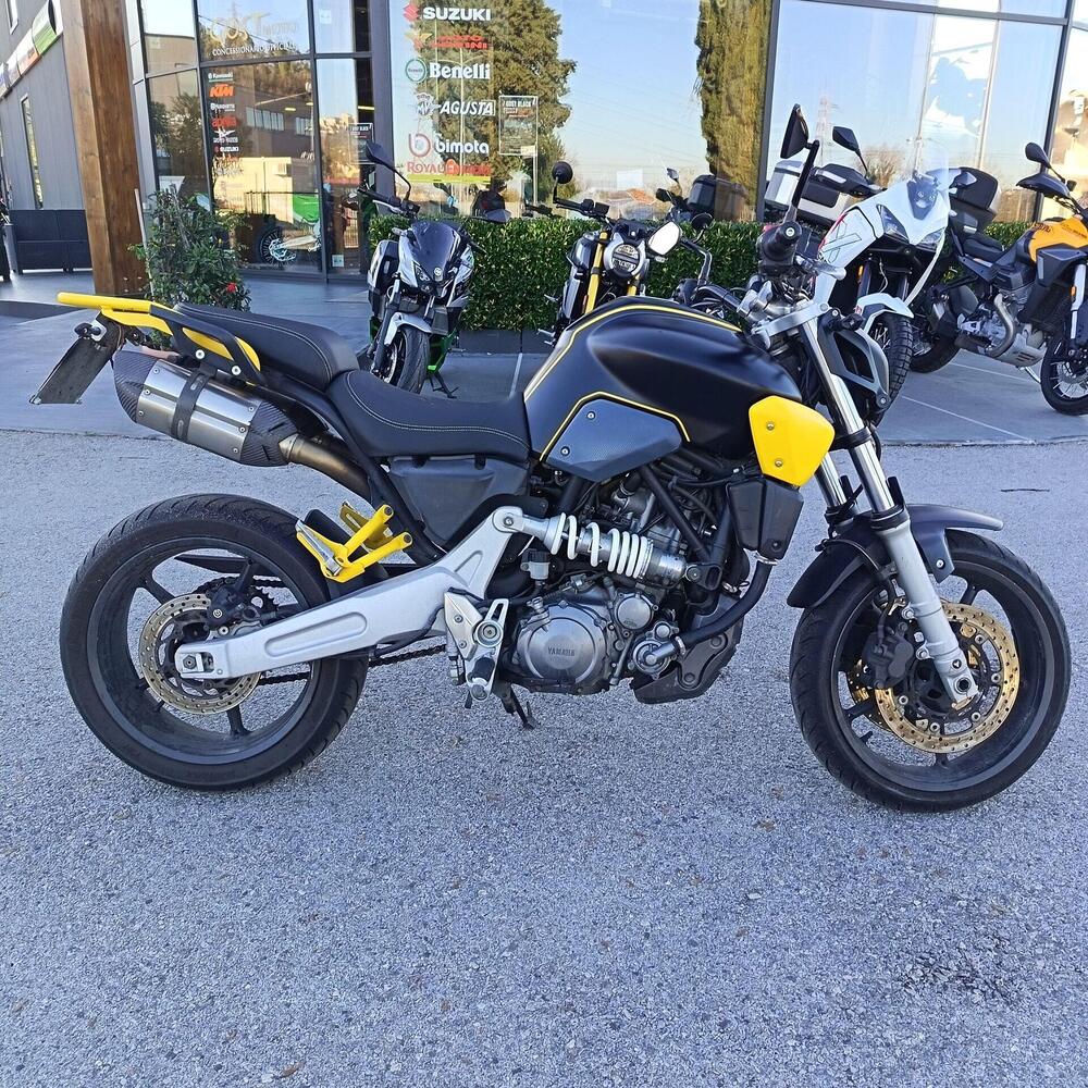 Yamaha MT-03 (2006 - 14) (2)