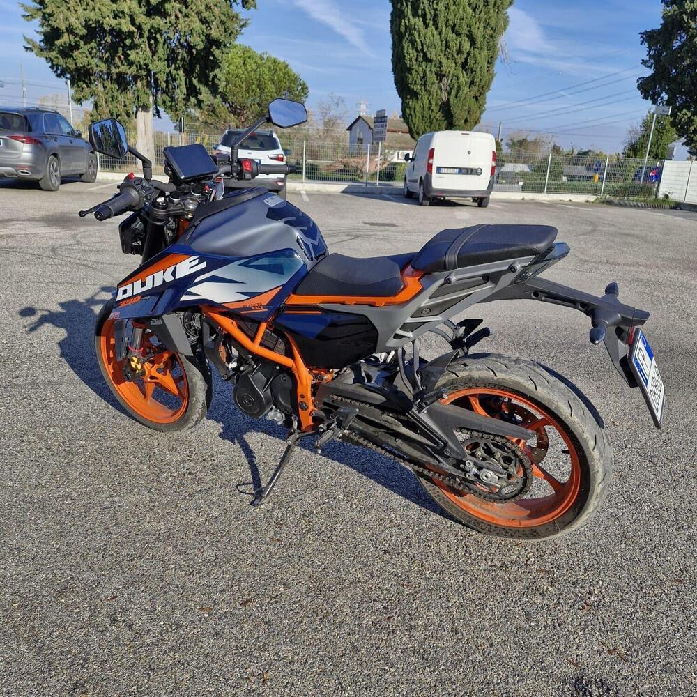 KTM 390 Duke (2024 - 25) (3)