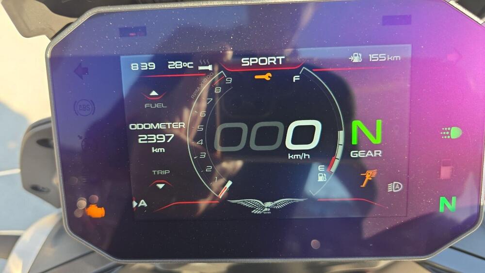 Moto Guzzi V85 TT Travel (2024 - 26) (5)