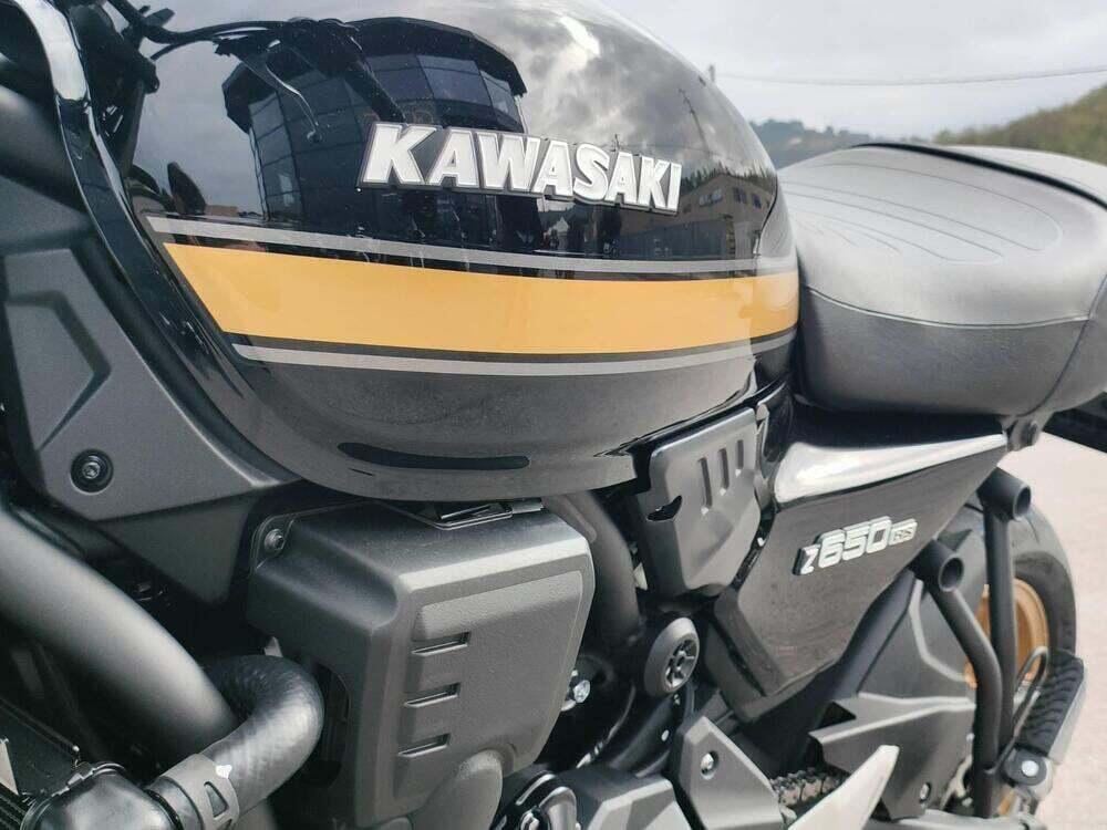 Kawasaki Z 650 RS (2025 - 26) (4)
