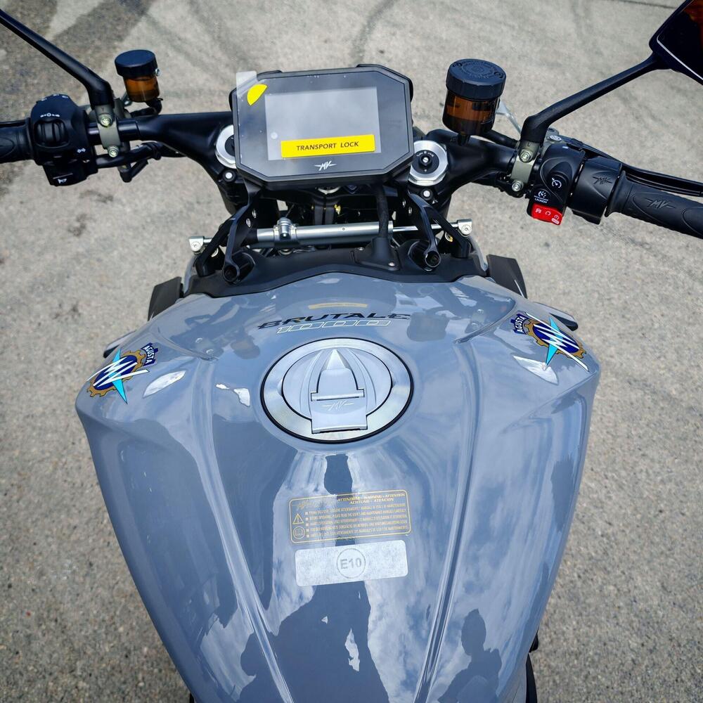 MV Agusta Brutale 1000 RS (2022 - 26) (6)
