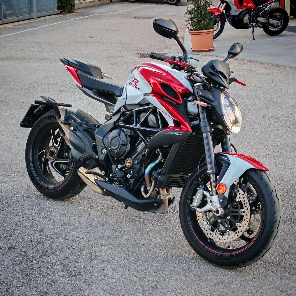 MV Agusta Brutale 800 RR (2021 - 25) (3)