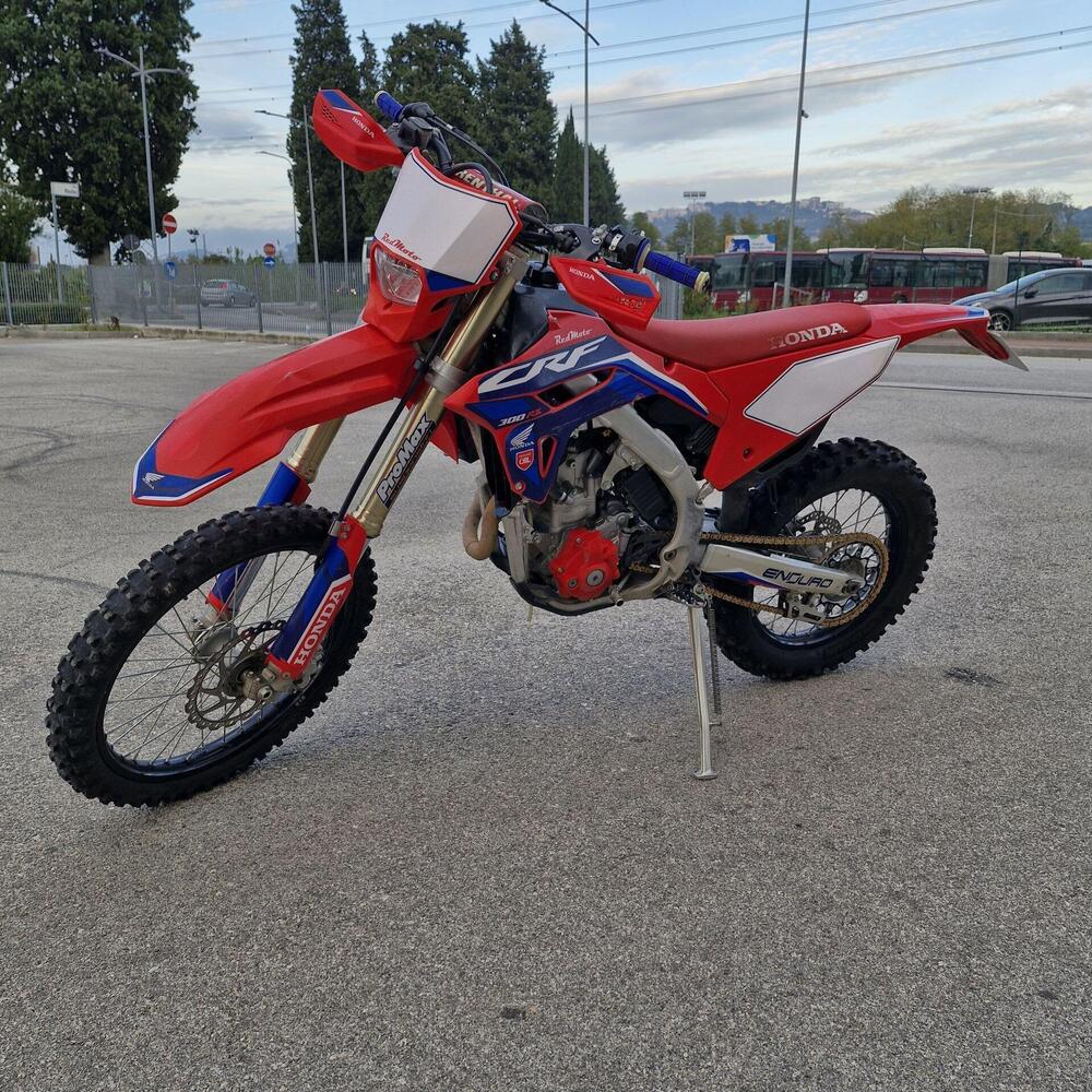 Honda CRF 300 RX Enduro (2023) (6)