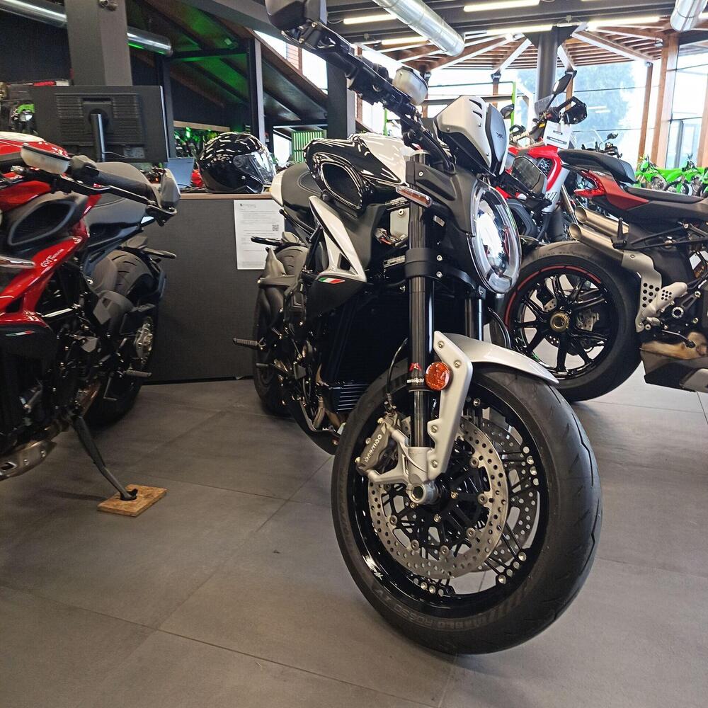 MV Agusta Dragster 800 RR Ottantesimo (2025 - 26) (2)