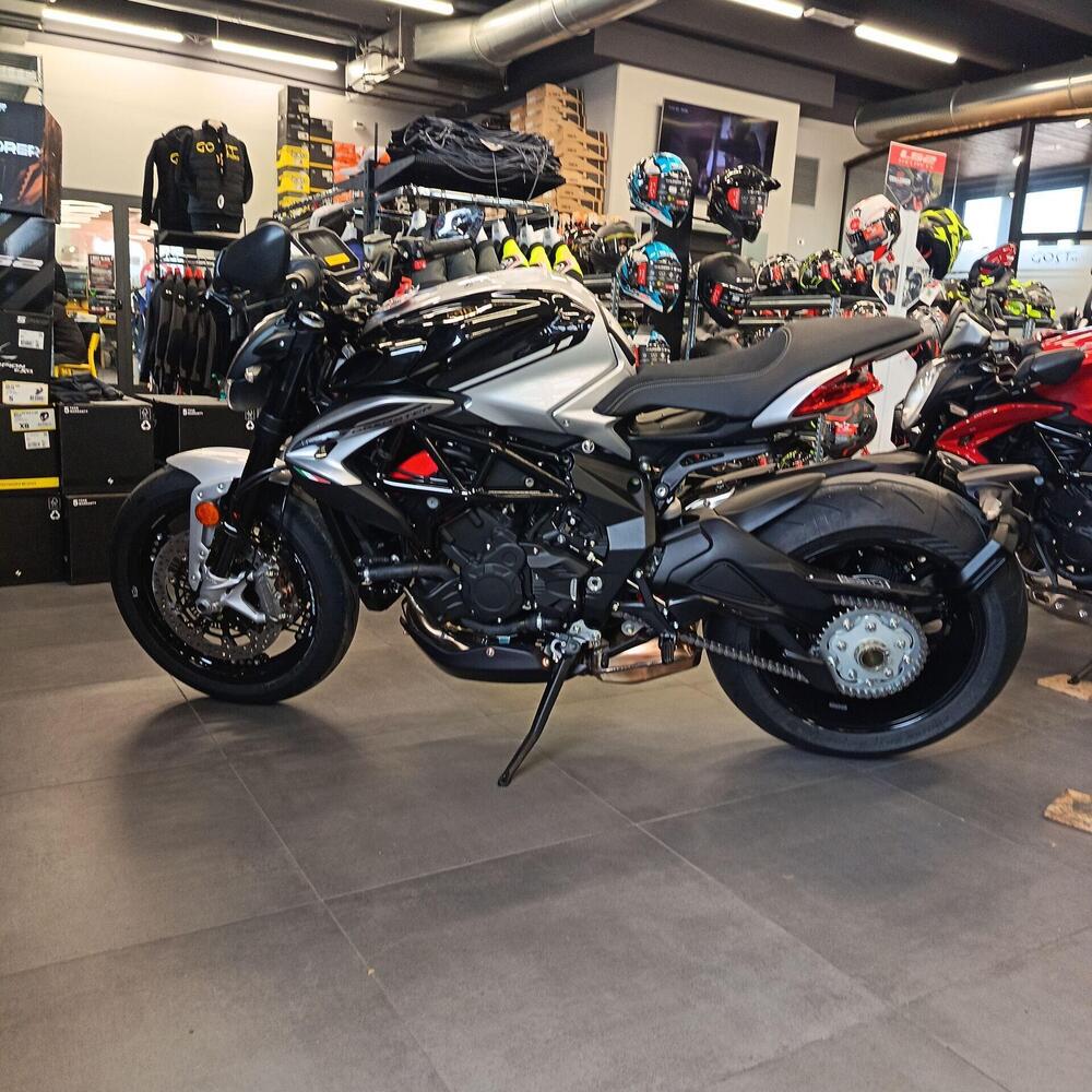 MV Agusta Dragster 800 RR Ottantesimo (2025 - 26) (3)