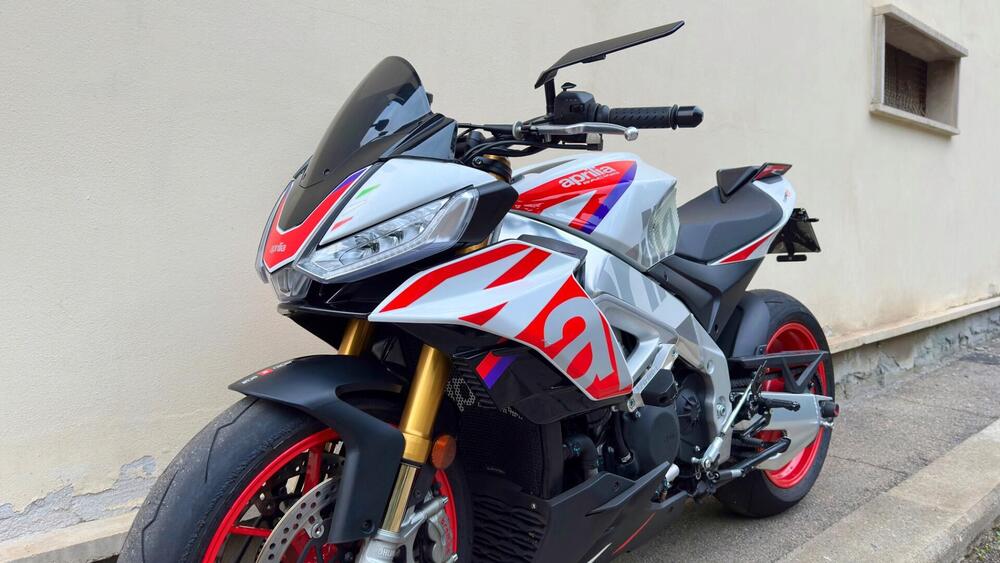 Aprilia Tuono V4 Factory (2021 - 24) (6)