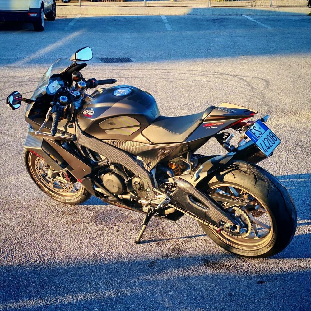 Aprilia RSV4 1100 Factory (2019 - 20) (5)
