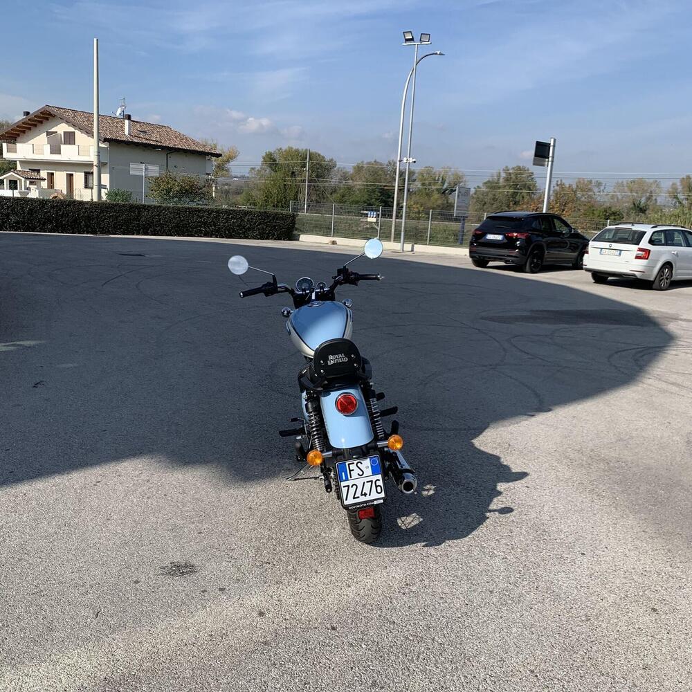 Royal Enfield Meteor 350 Aurora (2024 - 26) (5)