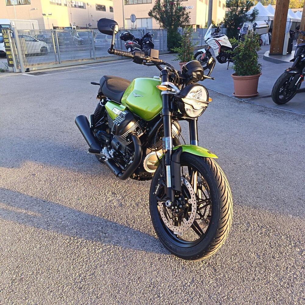 Moto Guzzi V7 Sport (2025 - 26) (6)