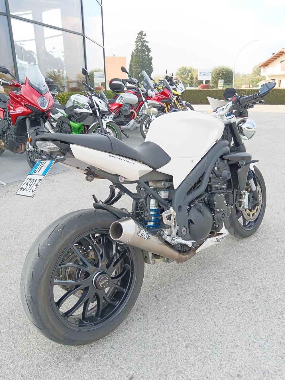 Triumph Speed Triple 1050 (2011 - 13) (5)