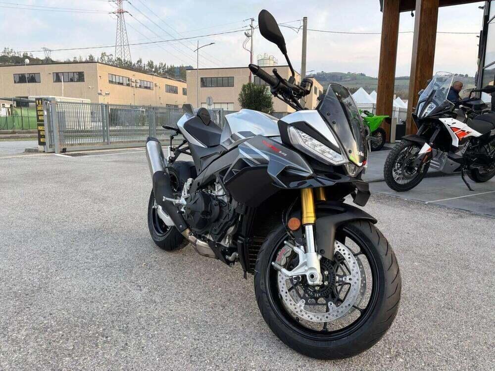 Aprilia Tuono V4 (2025 - 26) (4)