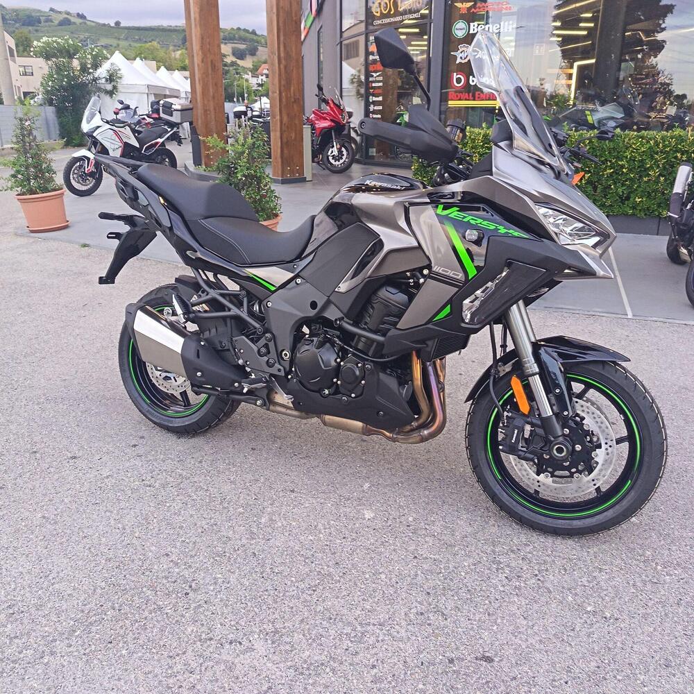 Kawasaki Versys 1100 SE (2025 - 26) (3)