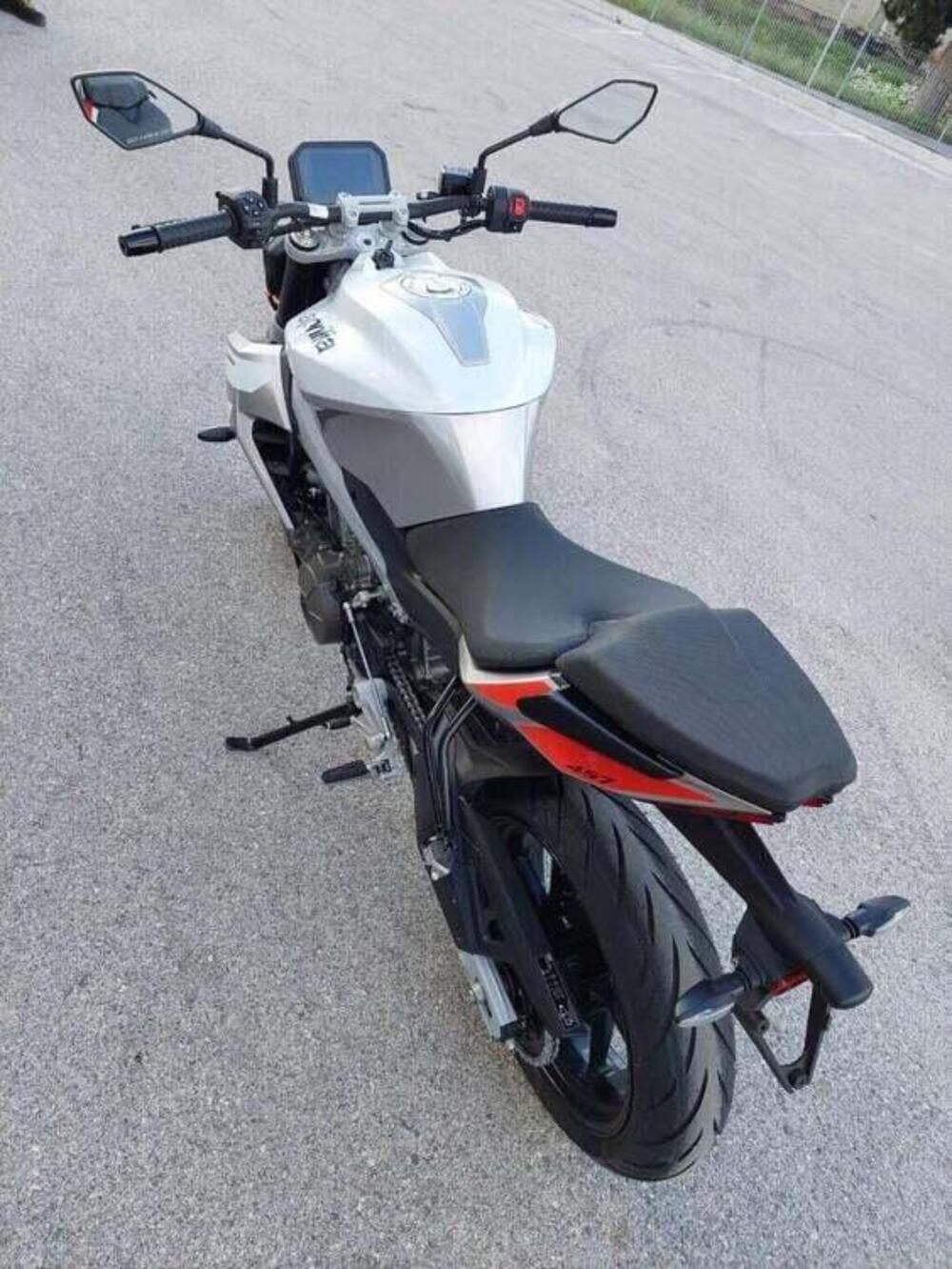 Aprilia Tuono 457 (2025 - 26) (6)